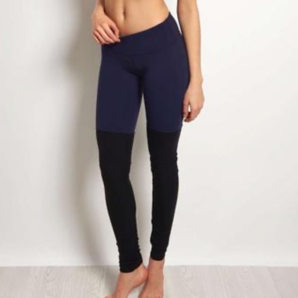 Alo Goddess Legging Navy Black Small Ribbed